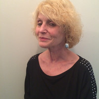 Roller Rabbit Employee Laura Phayre's profile photo