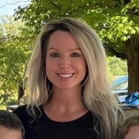 STUCKERT & YATES Employee Danielle Becker's profile photo