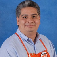 Email e telefono di Carlos Urey