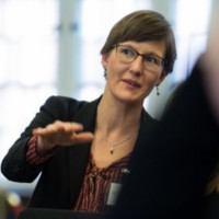 Andrea Puschhof Email