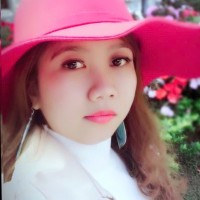 Yumi Trương Email
