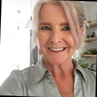 Amanda Cole Email & Phone Number