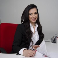 Thanía Perea Email