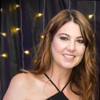 Diana Tunches Email & Phone Number