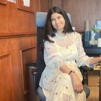 Bowsers Pet Products Employee Gursimran Kaur's profile photo