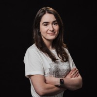 Milada Canowiecka Email