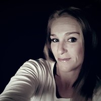 Angela Robbins Email & Phone Number