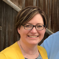 Leanne Thompson Email