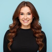 Victoria Henwood Email