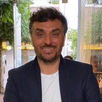 Street Wallet Employee Stephen Britto's profile photo