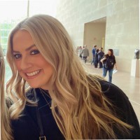 Nordstrom Employee Lesley Smith's profile photo