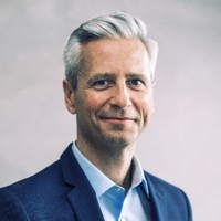 JLL Employee Guy Grainger's profile photo