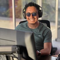 Luis Laura Email