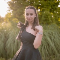 Simona Leu-Dobre Email
