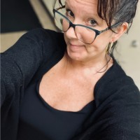 Westchester Country Day School Employee Lori Derue's profile photo