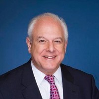 Lamb & Kawakami LLP Employee Pat Rendón's profile photo