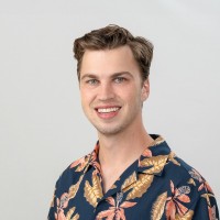 Lachlan Stuart Email
