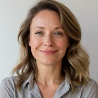 Jennifer Soudagar Email & Phone Number