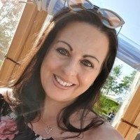 Lisa Cuthbert Email