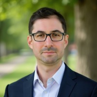 3 Step Home Sale Employee Josh Cohen's profile photo