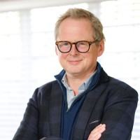 Simon Vernon-Harcourt Email & Phone Number