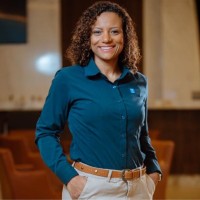 Luciana Diniz dos Santos da Silveira Email