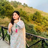 Nida Ashraf Email