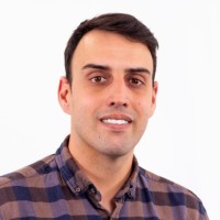 Wladimir Hueso Email