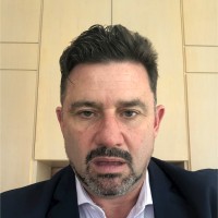 Email e telefono di Rhys Dyer