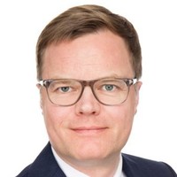 Frank Mäder Email
