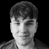 Tomáš Paulík Email