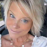 Lisa Souva Email & Phone Number