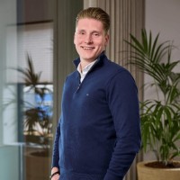 Sven Kuster Email