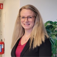 Sandra Karlsson Email
