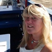 Noreen Roux Email & Phone Number
