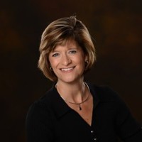 Lynn Douds