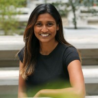 Email e telefono di Arosha Brouwer