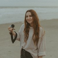 Katie Flom Email & Phone Number