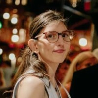 Anna Hogarth Email