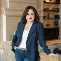Alicia Chenhalls Email & Phone Number