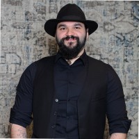 Loloi Rugs Employee Robert Coronado's profile photo