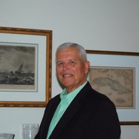 Florida International University Employee Robert Hacker's profile photo