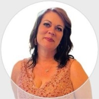 Janet Reeves Email & Phone Number
