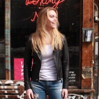Fifth Element Employee Lesia Gribbin's profile photo