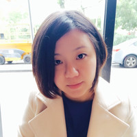 Mountain Bread Employee Vivian Zhao's profile photo