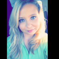 D & D GARAGE DOORS & GATES Employee Cassidy Evans's profile photo