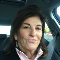 Livingwholehearted LLC Employee Nancy Salisbury's profile photo