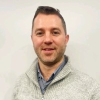 AXA UK Employee Julian Dicker's profile photo