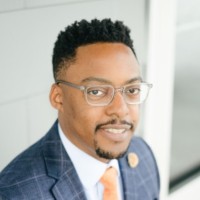 #thesmiledoc Employee Armando Reid's profile photo