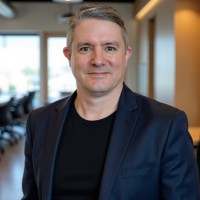 EssilorLuxottica Employee Rob Woods's profile photo